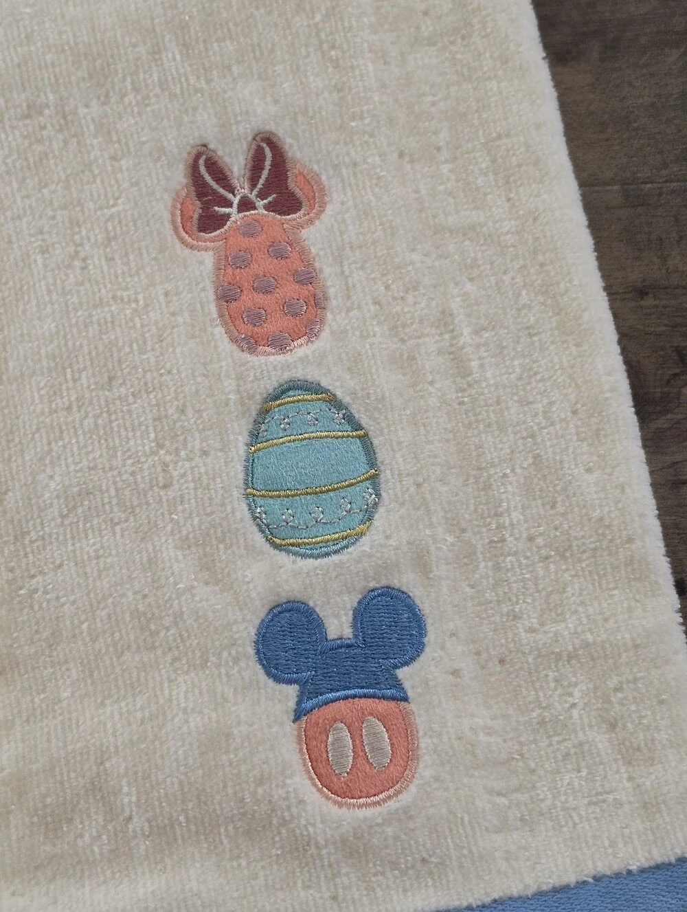 Disney Mickey & Minute Mouse Eggs Easter Hand Towel - Celebrate Together NWT